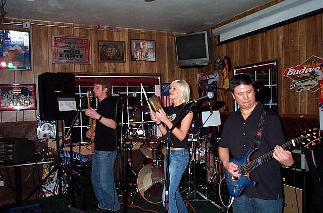 band.sports_page.20050304.02.edited